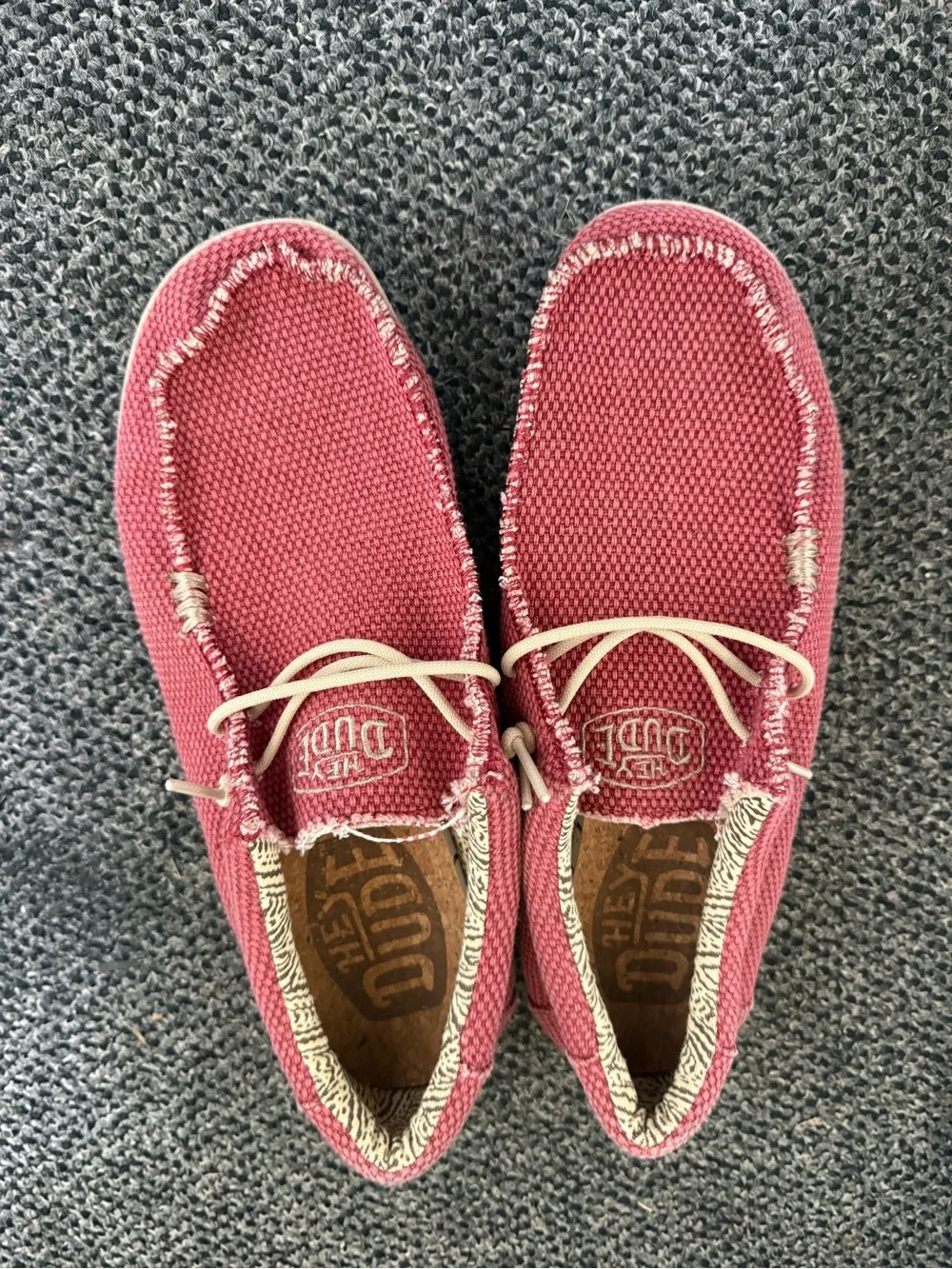 Men’s Hey Dude Pompeian Red Wally Braided Size 10 Shoes